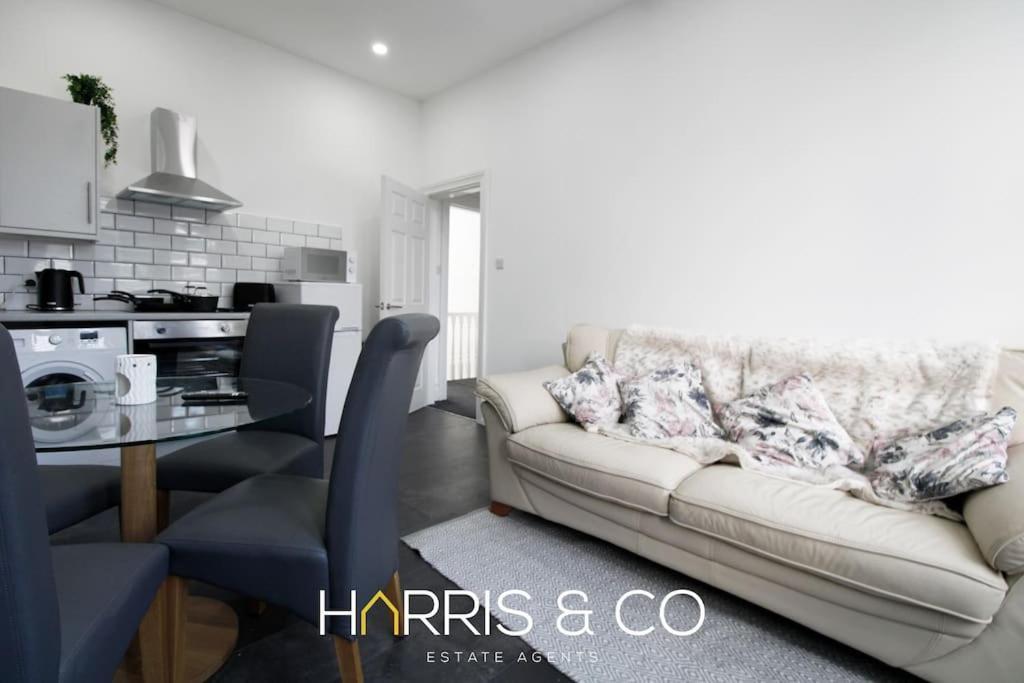 Roundtree & Berry - Fleetwood Apartment Екстериор снимка
